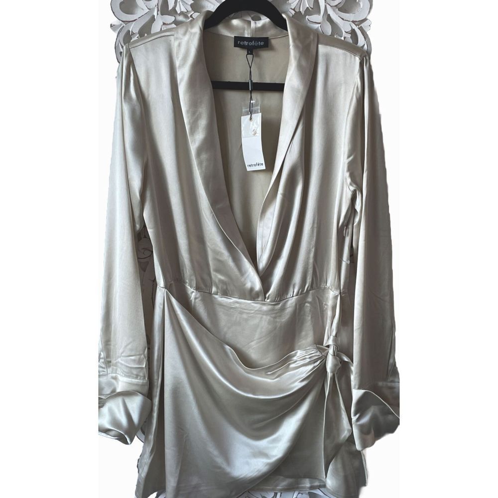 Retrofete Hailey Mini Dress Satin Champagne NEW WITH TAGS Large - Picture 7 of 8